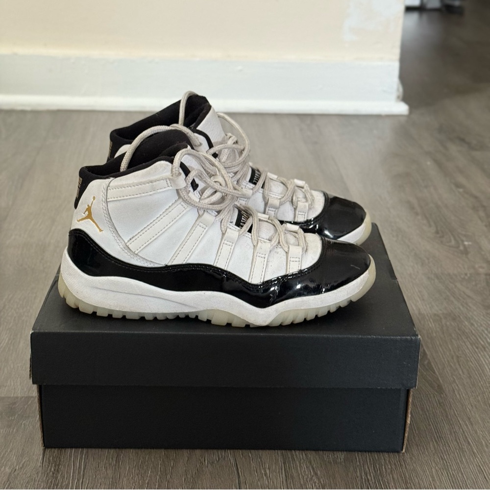 Air Jordan 11